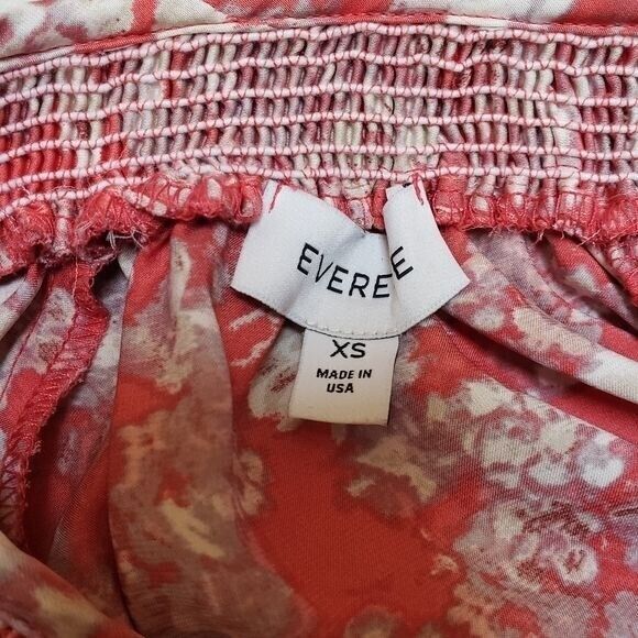 Evereve Smocked Neck Statement Blouse Size XS Kiera Coral Floral Artsy Flowy - Picture 6 of 10